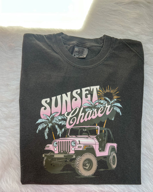 “Sunset Chaser JEEP” Comfort Color T-Shirt